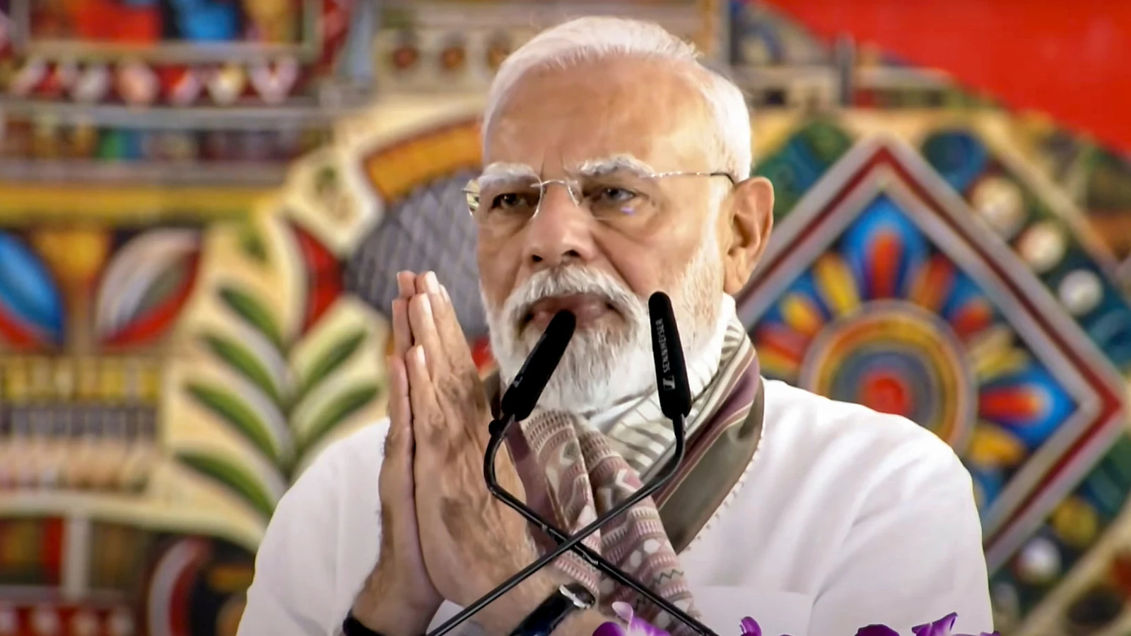 'If jailed clerk can lose job, why not PM': In Bihar rally, Modi defends bills on sacking jailed min