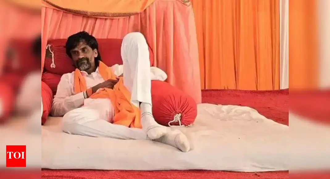 Maratha quota protest in Mumbai: OBC outfit plans hunger strike in Jarange’s village | Mumbai News -