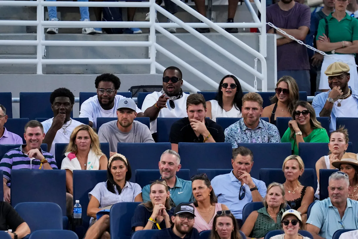 Bengals players, staff attend Cincinnati Open