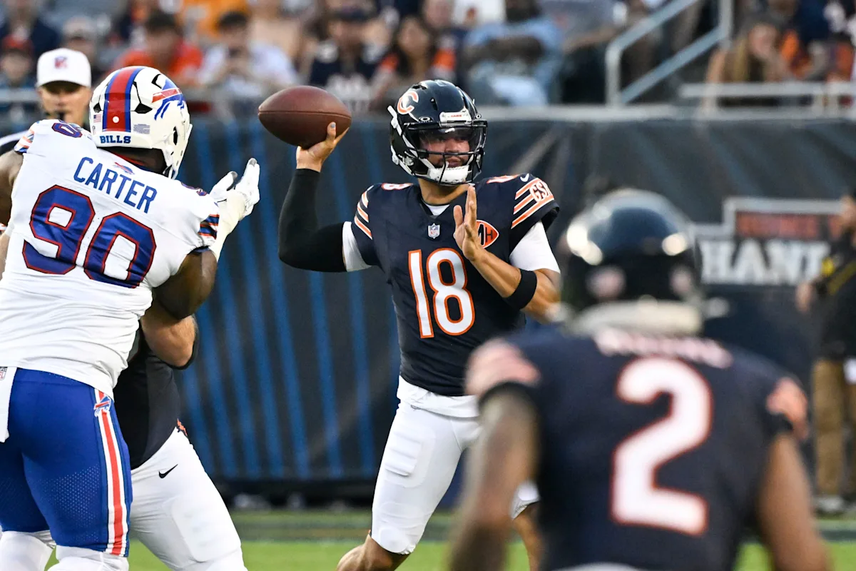 Is Caleb Williams playing today? Bears QB's status vs Chiefs