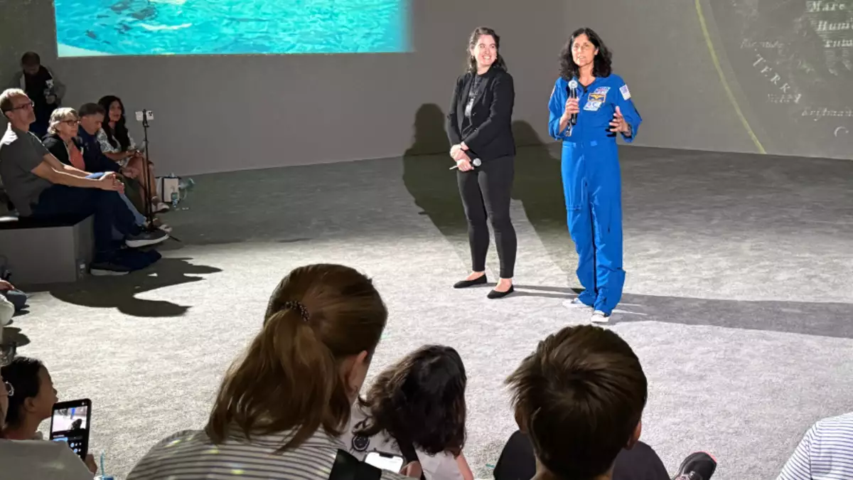 Needham Native Suni Williams Speaks With Families At Moonwalkers Exhibit