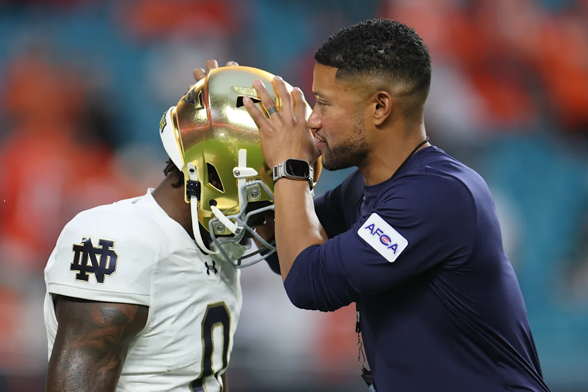 Notre Dame vs. Miami: College football live scores, games, highlights