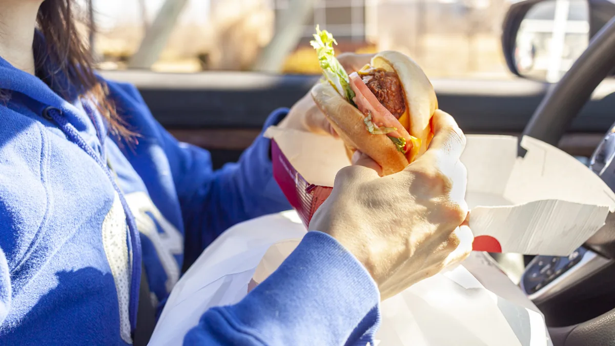 The '90s Wendy's Chicken Sandwich We Wish Would Return For Good