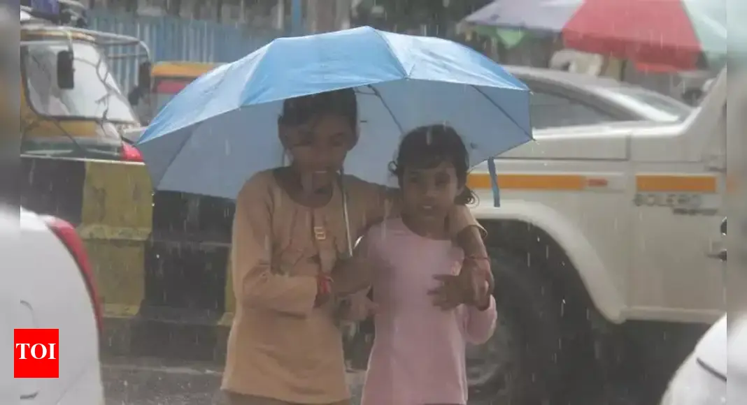 Gurgaon’s daytime temperature falls by 3C as rain brings nip to October air | Gurgaon News - The Tim